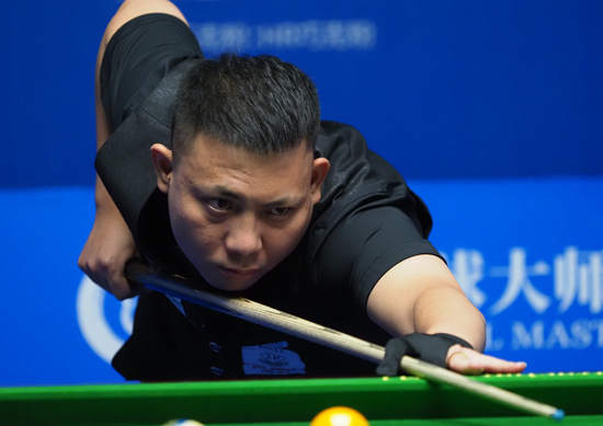 也会对球员 也会对球员