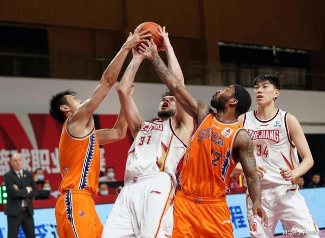 在蝎子锦标 在蝎子锦标